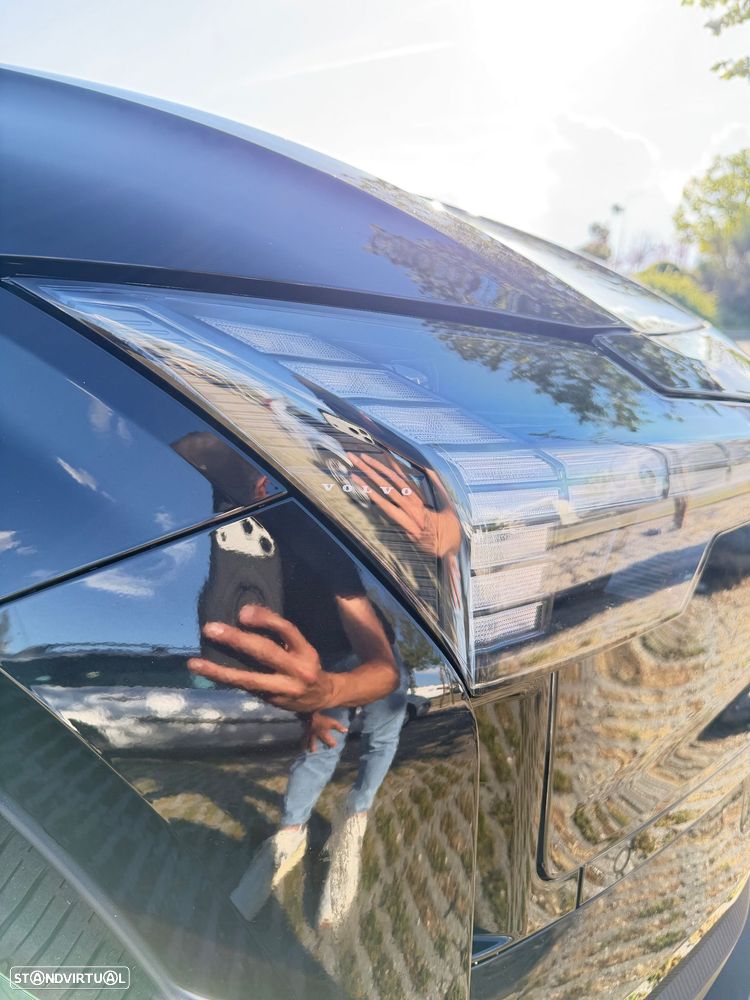 Volvo EX30 69 kWh Single Motor Extended Range Plus - 2