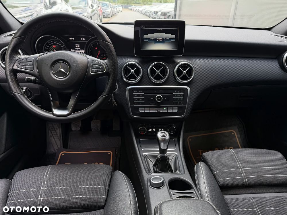 Mercedes-Benz Klasa A 200 (BlueEFFICIENCY) Urban - 22