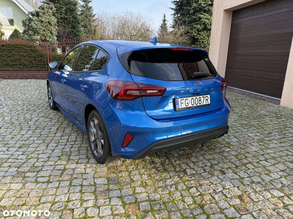 Ford Focus 1.0 EcoBoost mHEV ST-Line X - 6