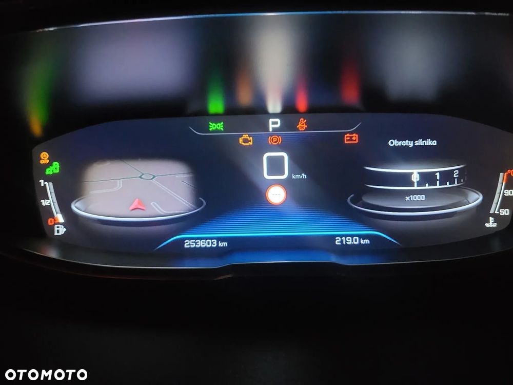 Peugeot 5008 BlueHDI 180 EAT6 GT - 20