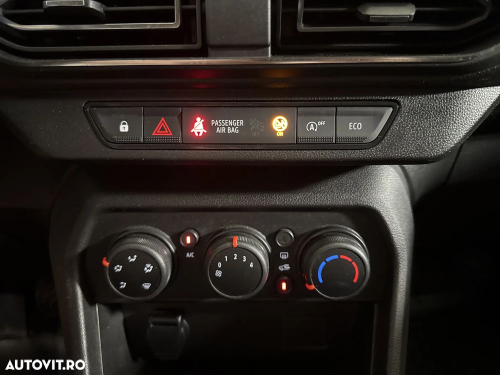 Dacia Sandero - 16