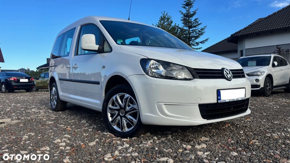 Volkswagen Caddy Maxi Comfortline BMT - 10