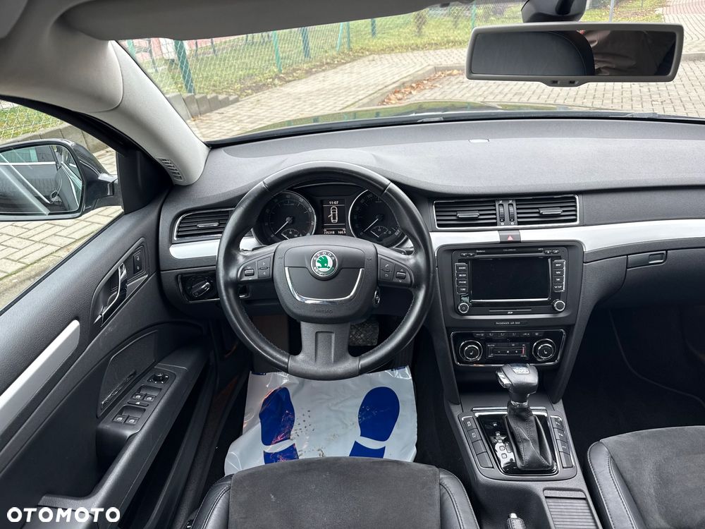 Skoda Superb 3.6 FSI 4x4 Platinum DSG - 14