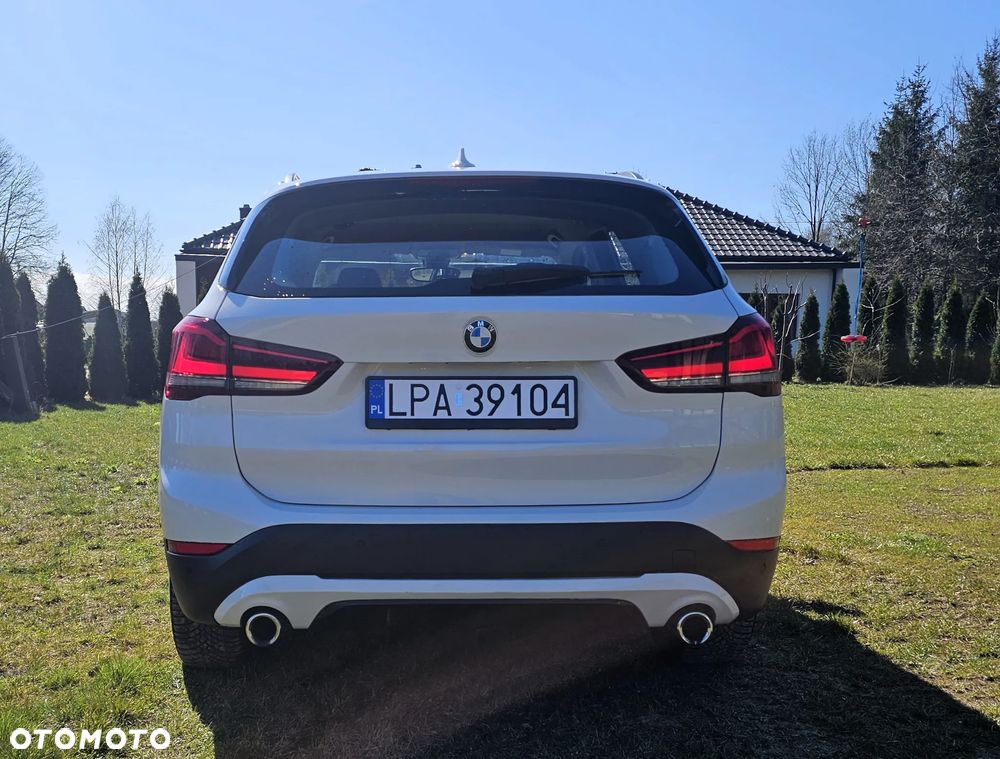 BMW X1 xDrive20d Sport Line - 5