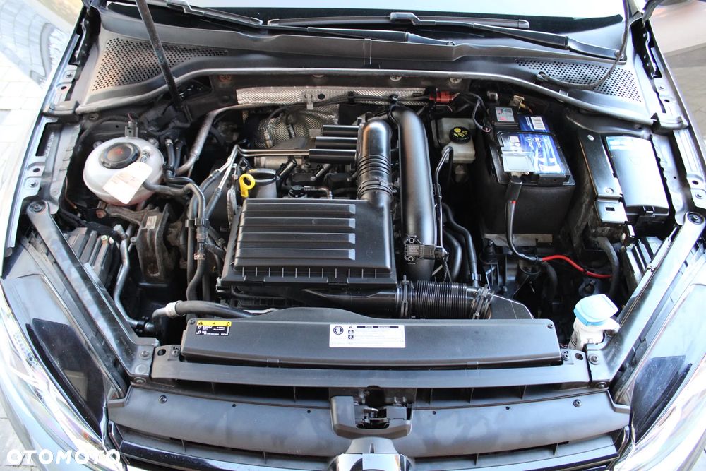 Volkswagen Golf Variant 1.4 TSI BlueMotion Technology Highline - 24