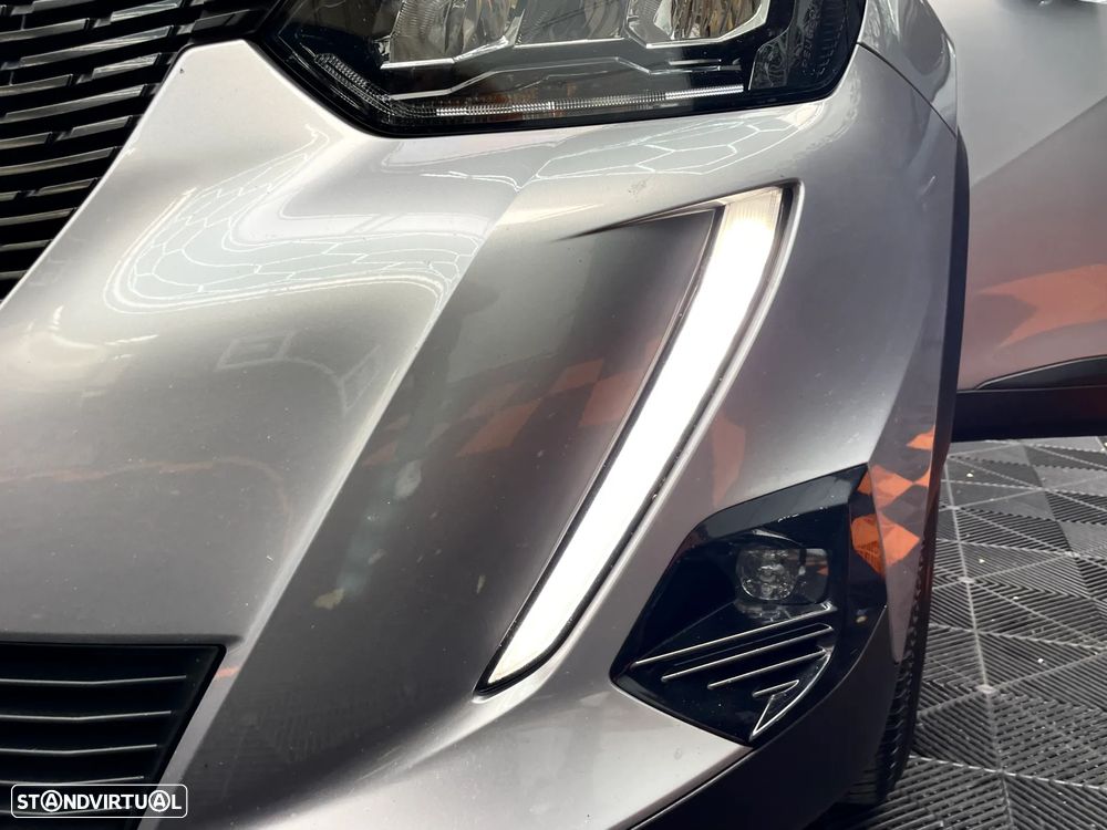 Peugeot 2008 1.5 BlueHDi Active Pack EAT8 - 27