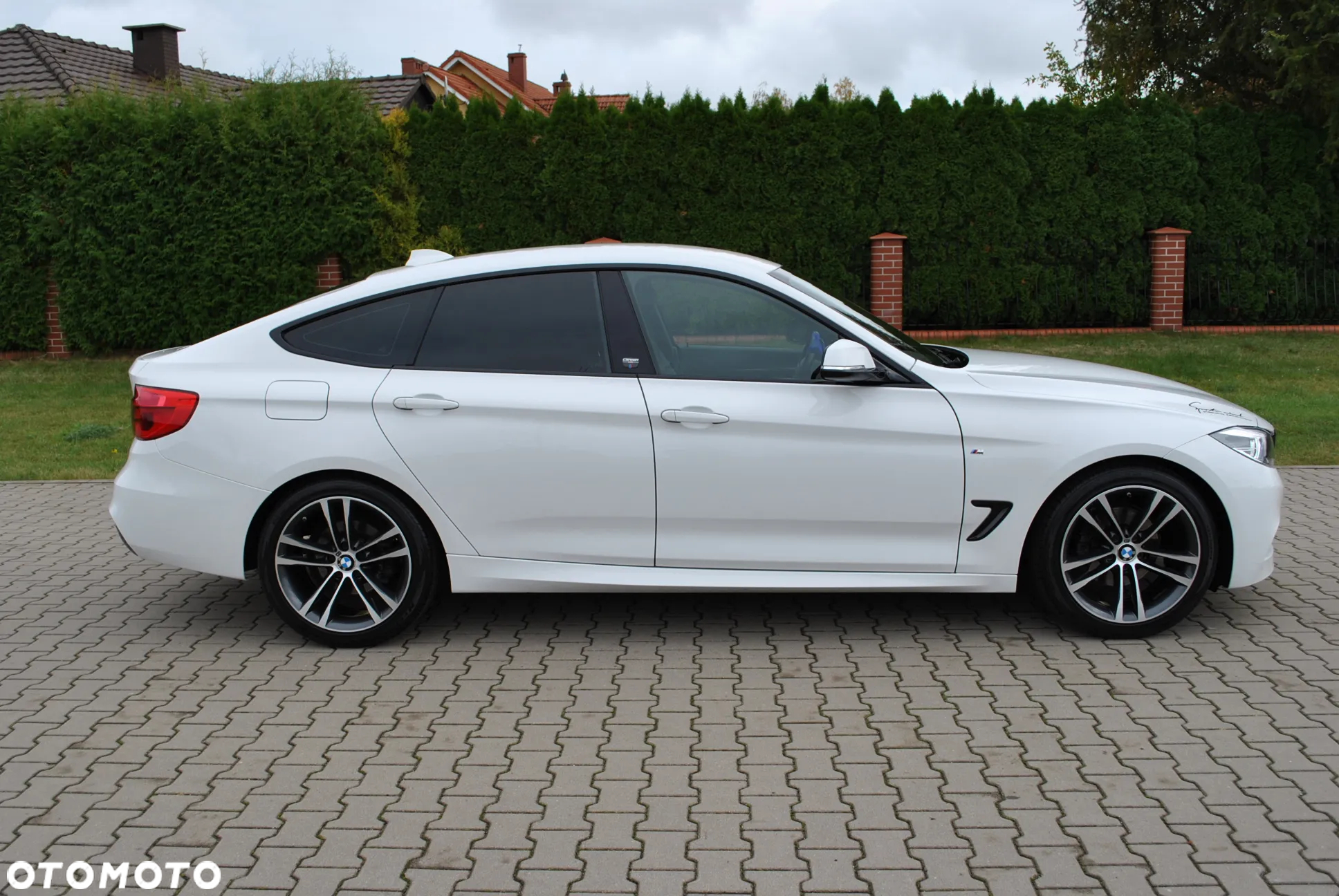BMW 3GT 320d GT M Sport - 4