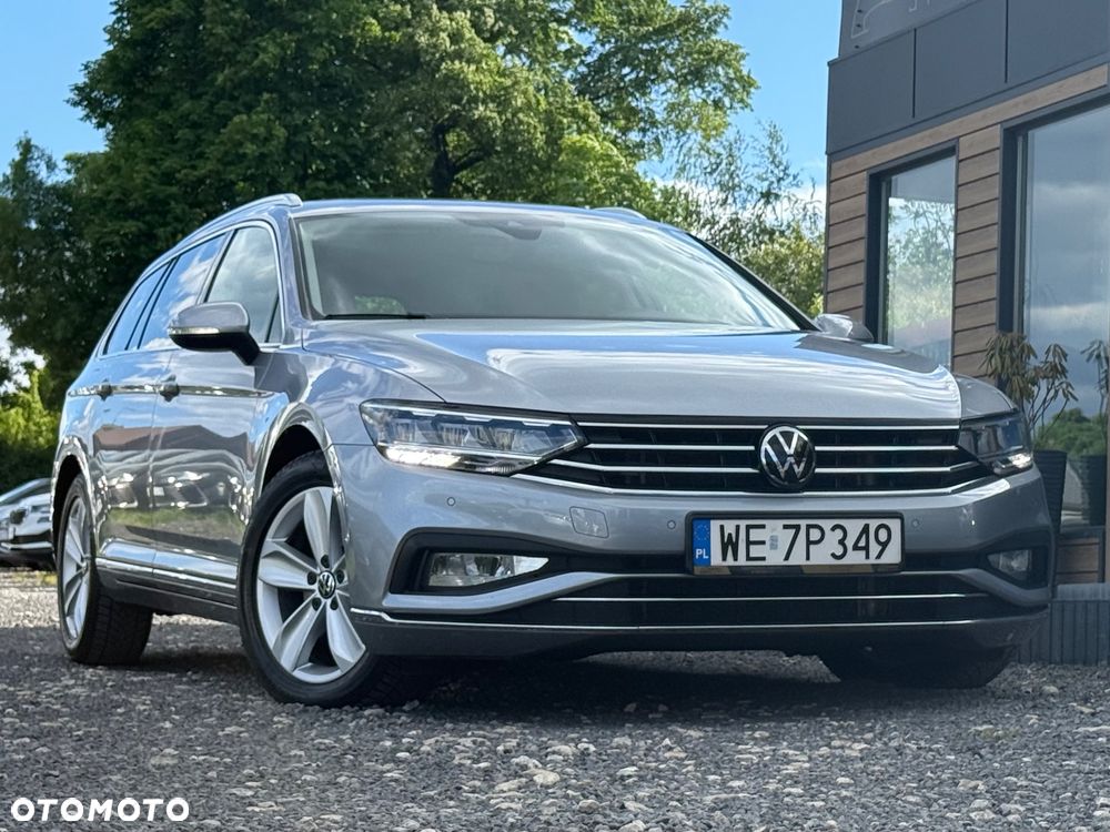 Volkswagen Passat - 2
