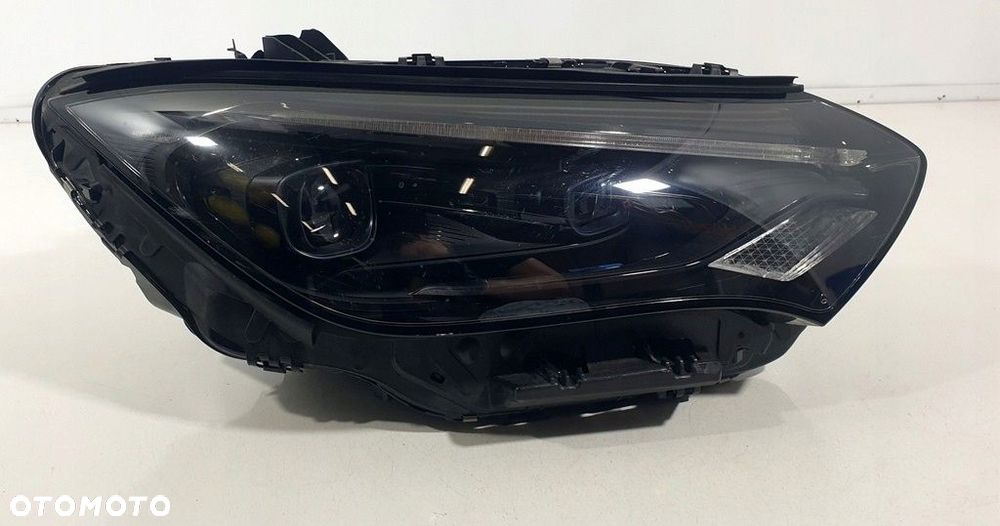 Mercedes EQE W295 Reflektor Prawy A2959067001 - 1
