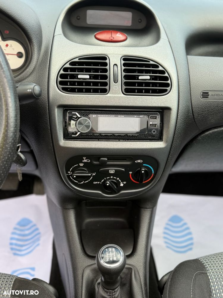 Peugeot 206 110 Sport - 28