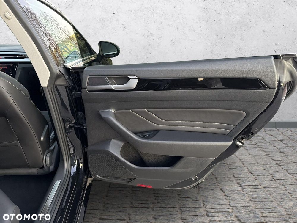 Volkswagen Arteon 2.0 TDI Elegance DSG - 40