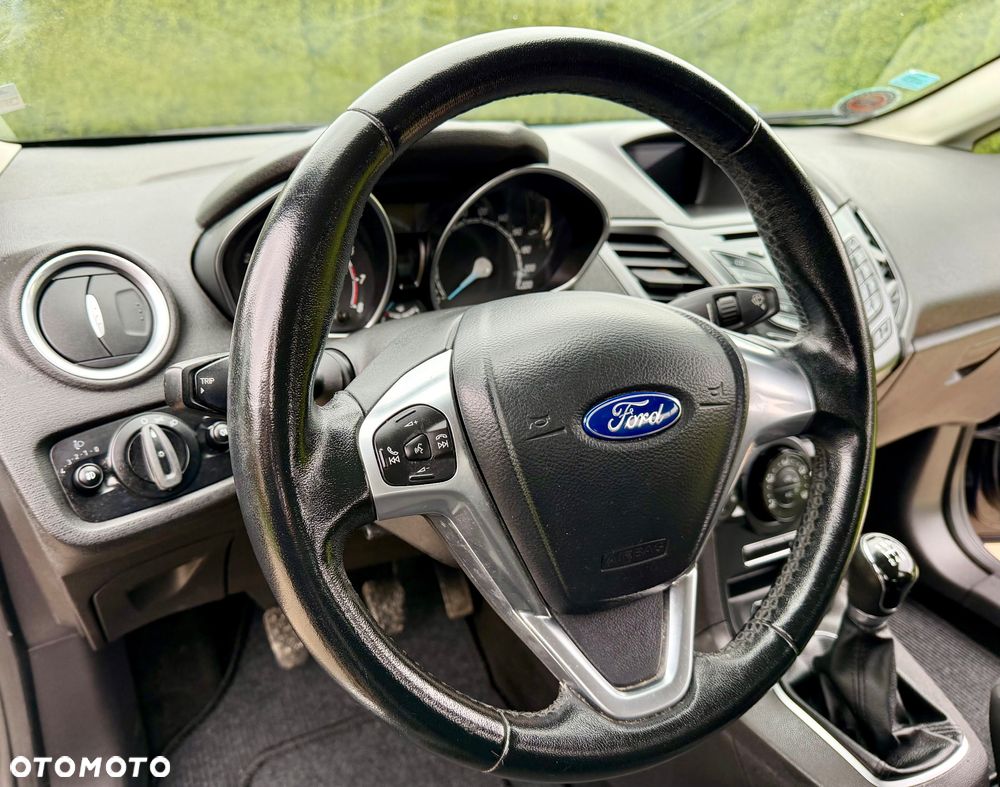 Ford Fiesta 1.25 SYNC Edition - 25