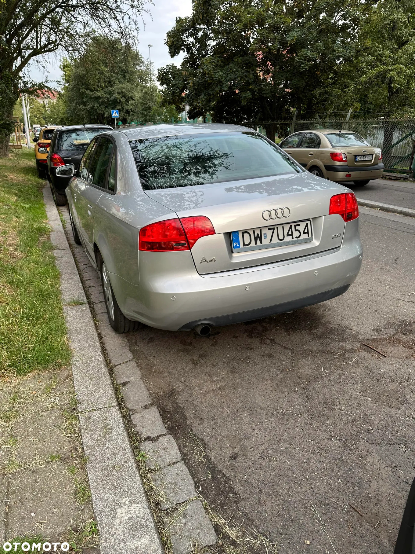 Audi A4 2.0 - 4