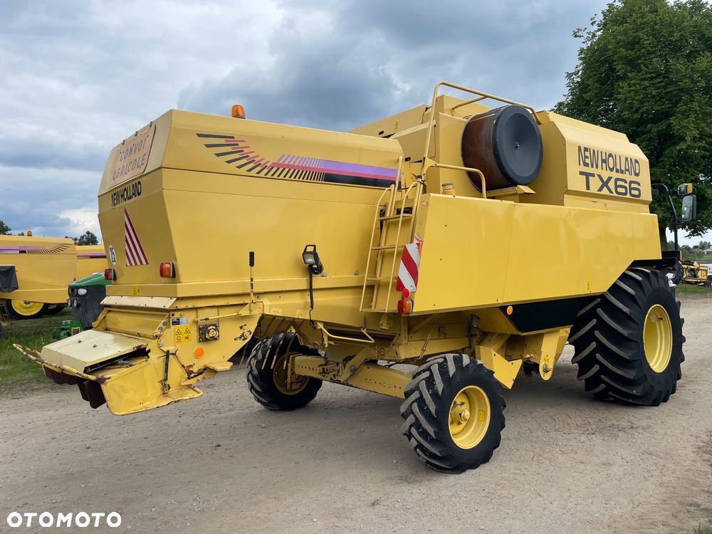 New Holland TX 66 - 5
