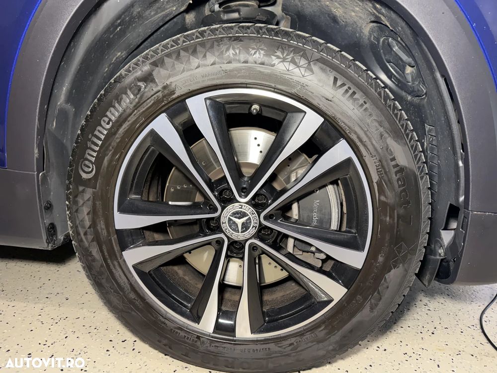 Mercedes-Benz GLB 250 4MATIC 8G-DCT AMG Line - 29