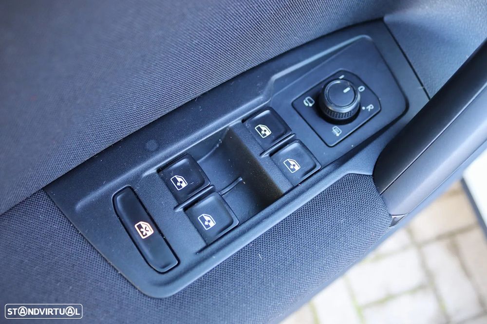 VW Tiguan 1.5 TSI Confortline - 17