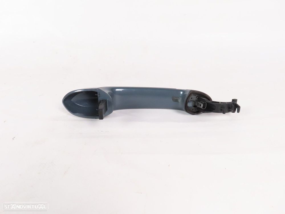 Punho / Puxador da Porta Direito/Frente/Trás/Exterior Seminovo/ Original BMW 5 (... - 2