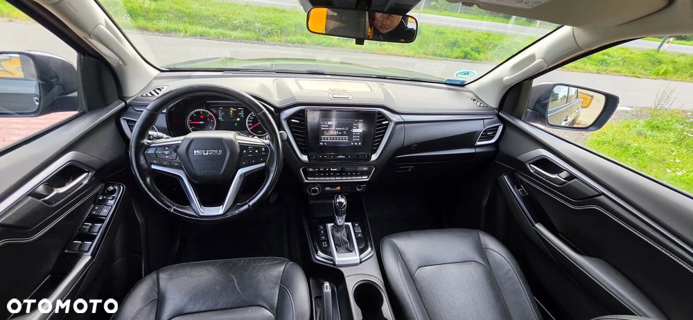 Isuzu D-Max 1.9 DC LSX - 11