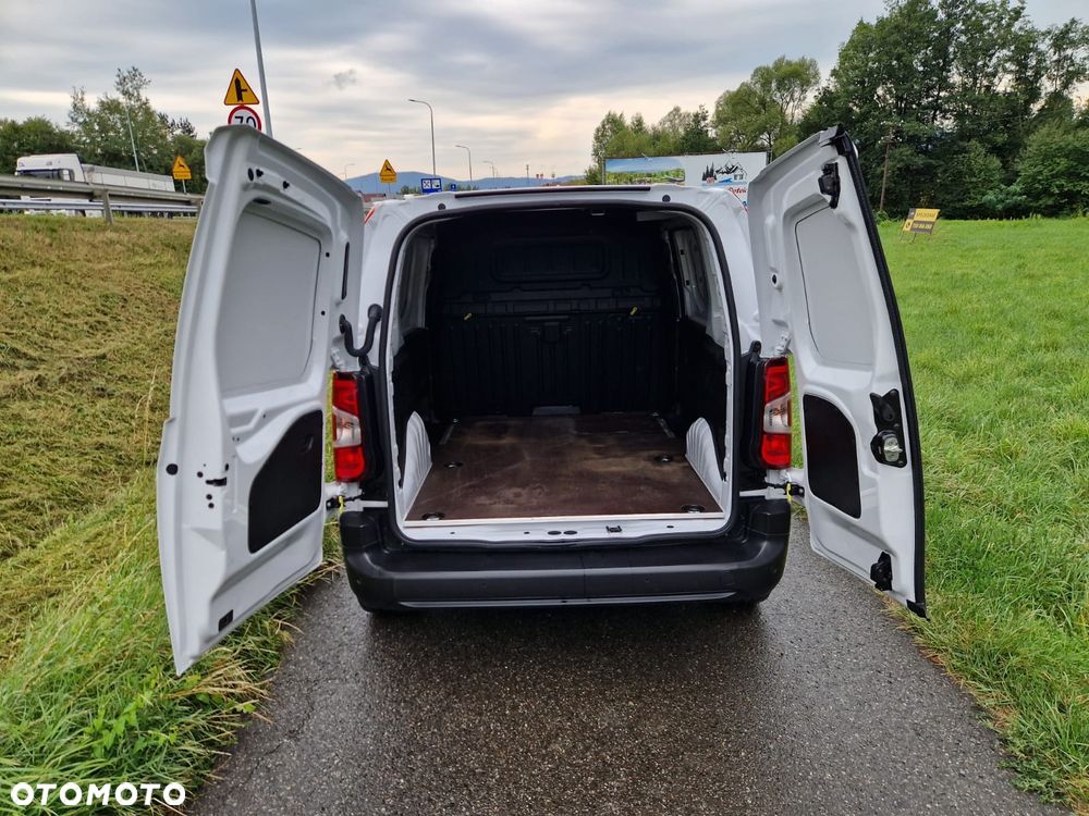 Toyota Proace City - 9