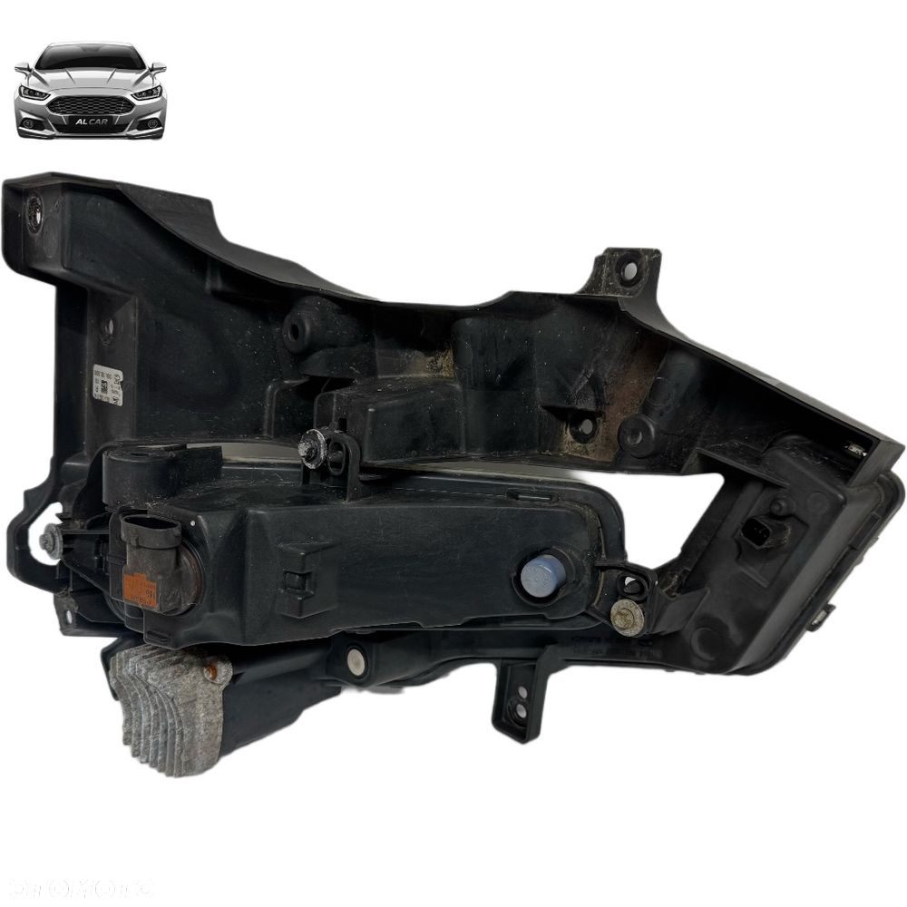 ŚWIATŁO JAZDY DZIENNEJ LED DRL PRAWY + HALOGEN FORD MONDEO MK5 - 2