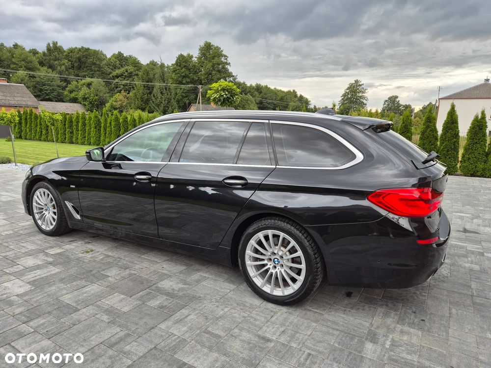 BMW Seria 5 520d Touring Luxury Line - 24