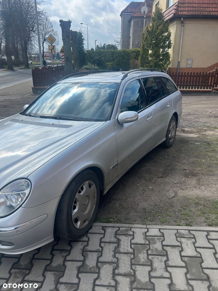 Mercedes-Benz Klasa E 280 CDI 4Matic Automatik Avantgarde DPF - 2