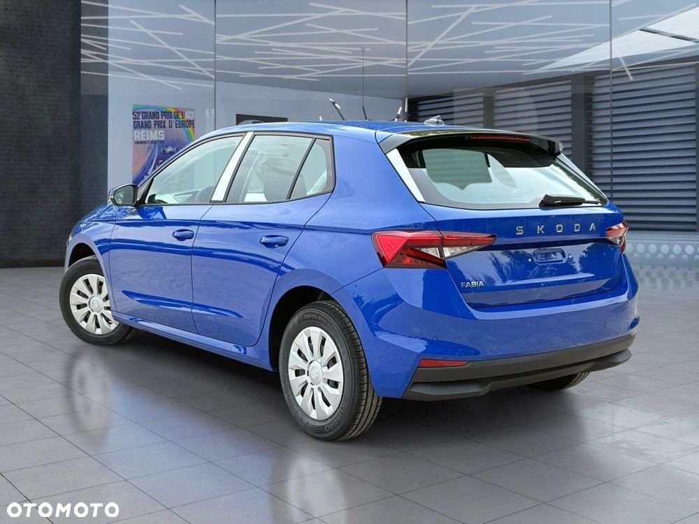 Skoda Fabia - 11