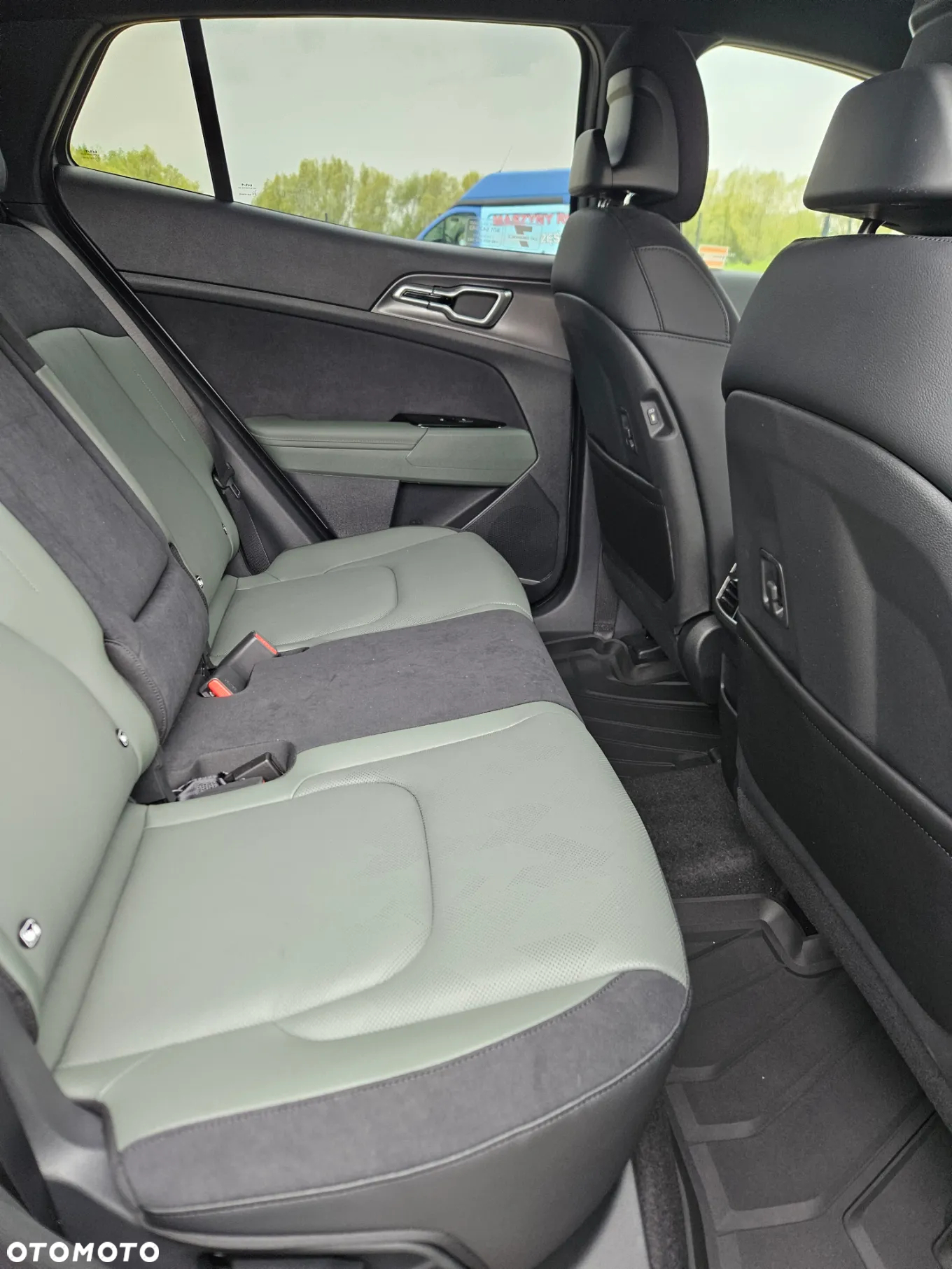 Kia Sportage 1.6 T-GDI Anniversary 2WD DCT - 10