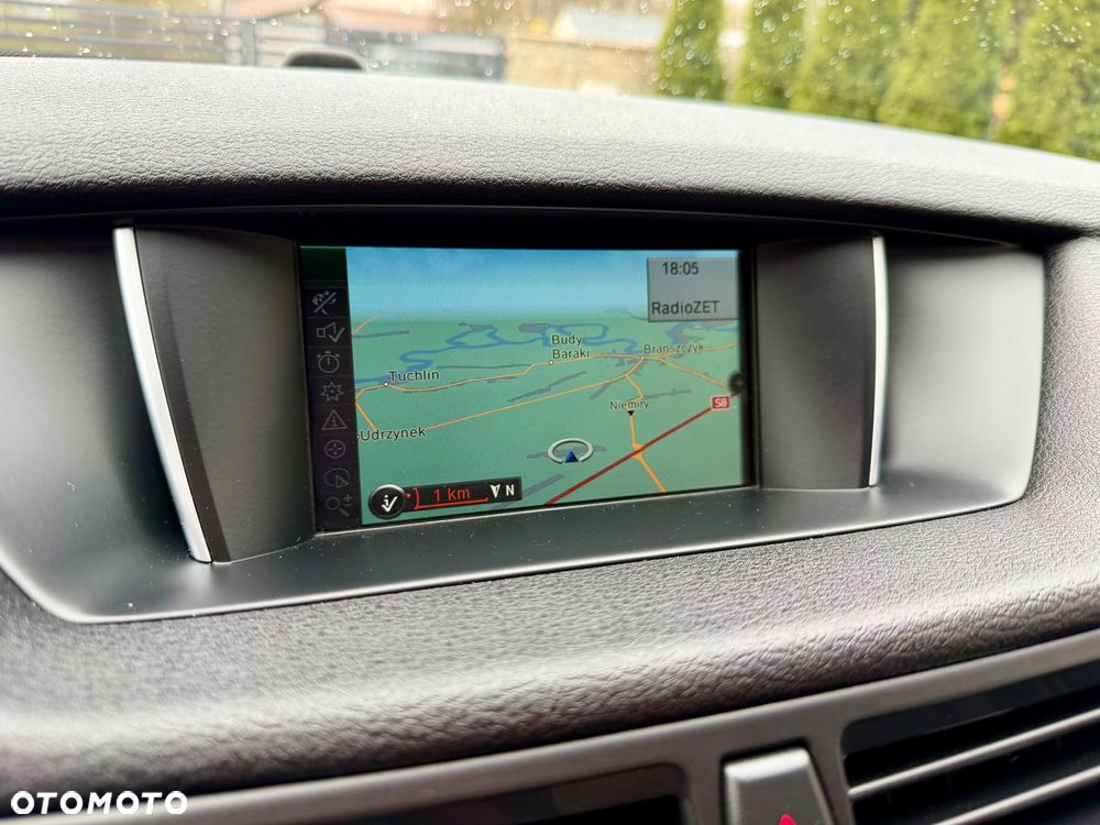 BMW X1 xDrive18d Sport Line - 27