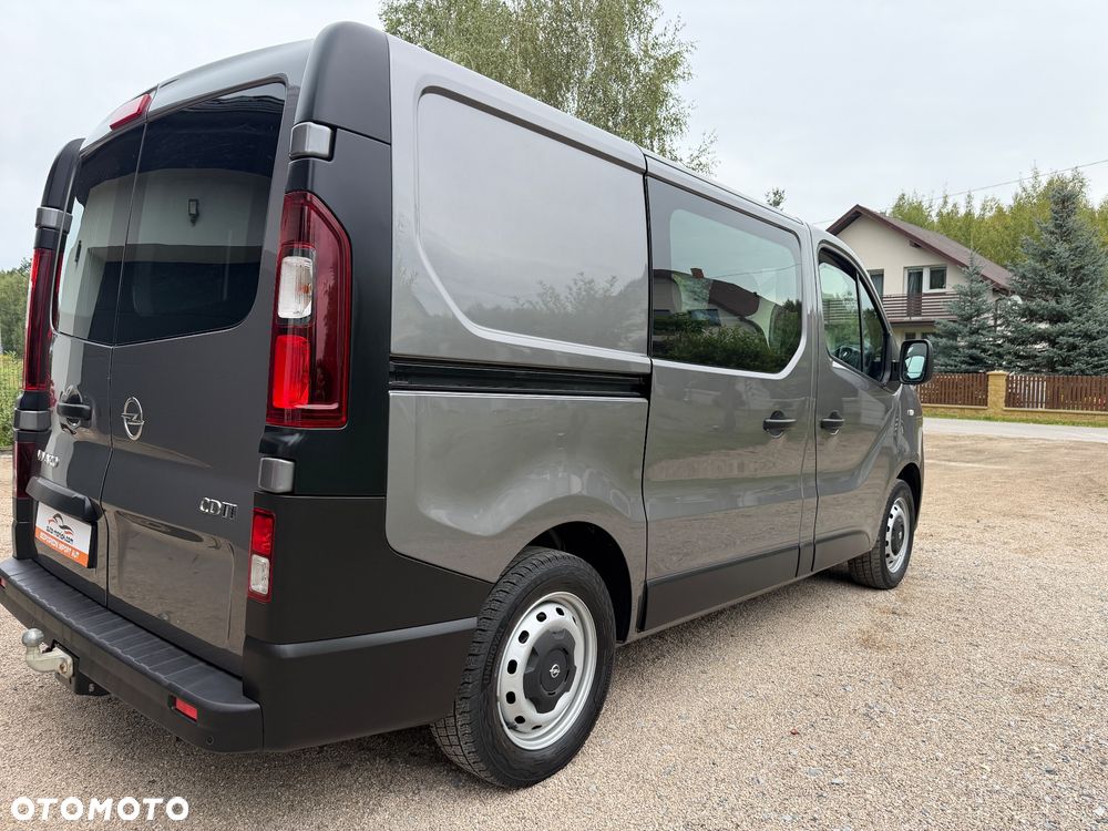 Opel Vivaro - 19