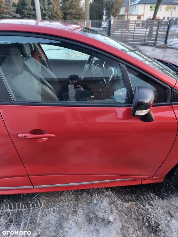 Renault Clio 1.6 R.S 200 EDC - 14