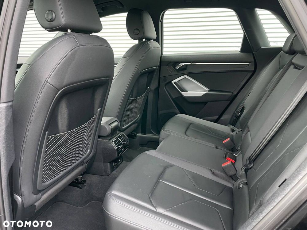 Audi Q3 - 12