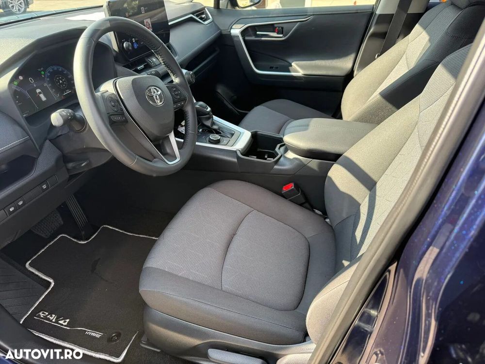 Toyota RAV4 - 21