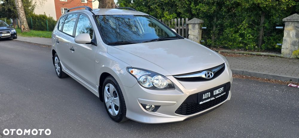 Hyundai i30 i30cw 1.4 Comfort - 1