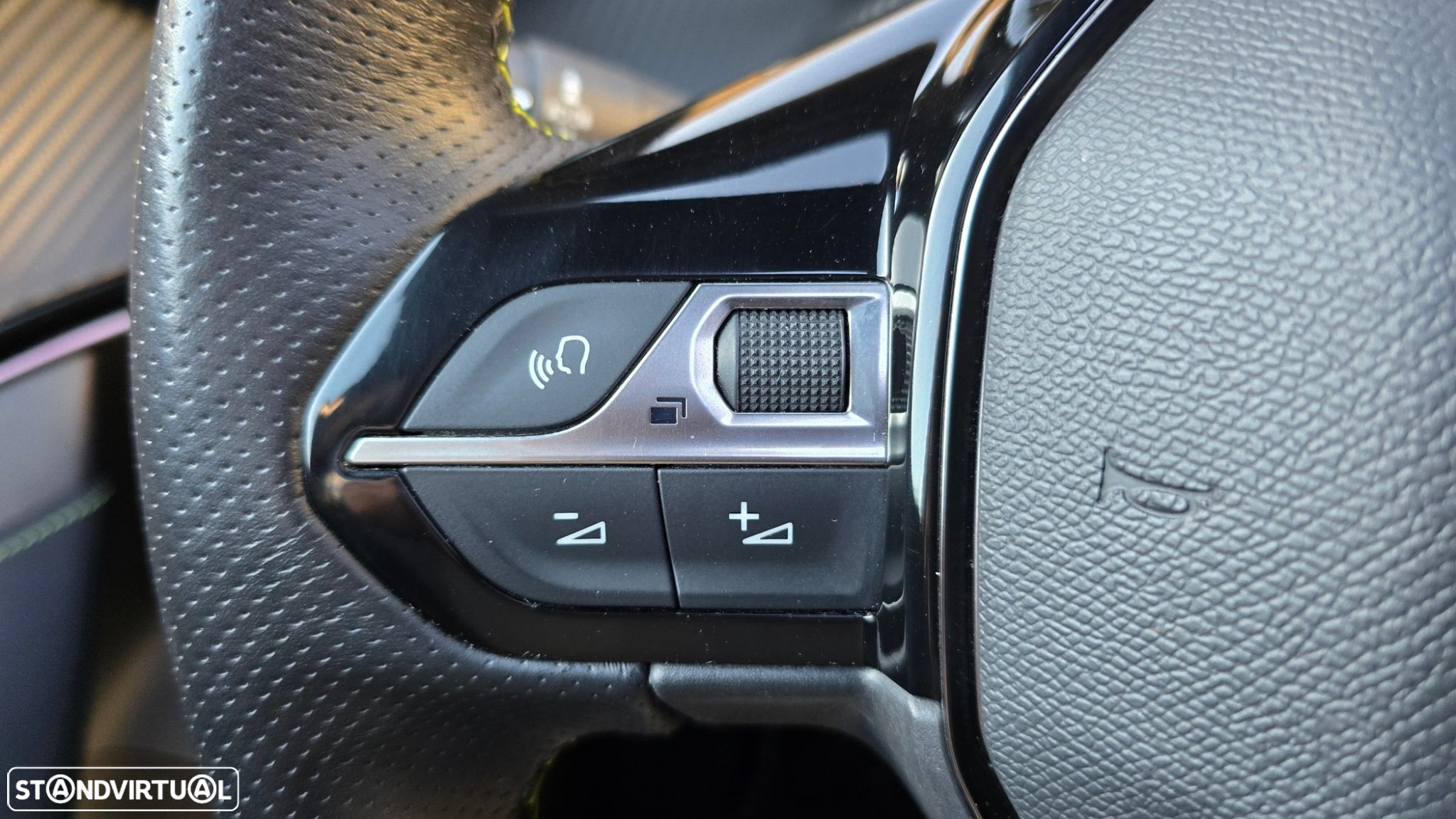 Peugeot e-2008 GT - 16