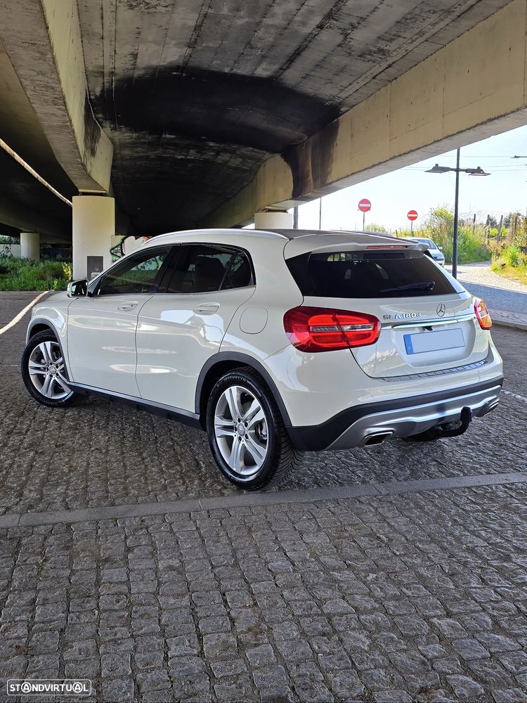 Mercedes-Benz GLA 180 (CDI) d Urban - 20