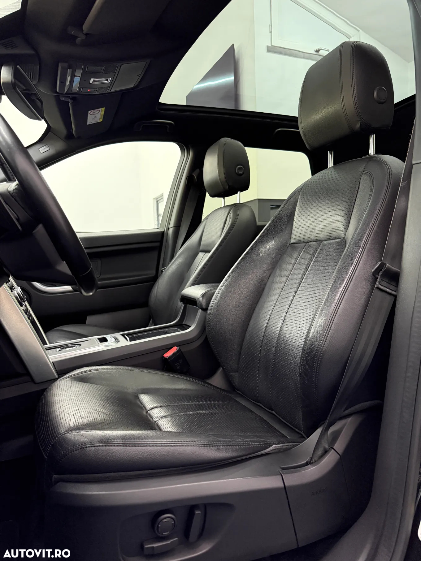 Land Rover Discovery Sport 2.0 l TD4 HSE Aut. - 9