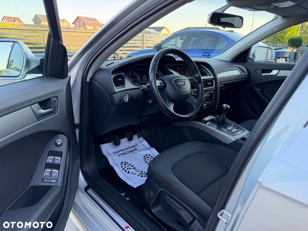 Audi A4 Avant 2.0 TDI DPF quattro S line Sportpaket - 25
