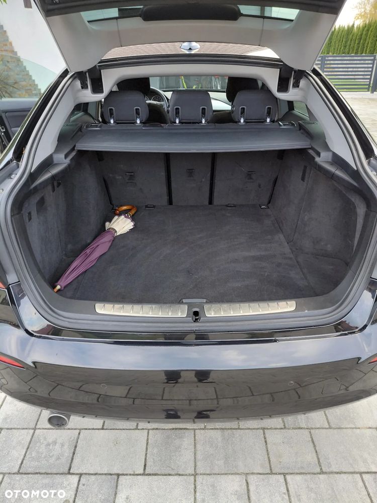 BMW 3GT 318d Business Edition - 15