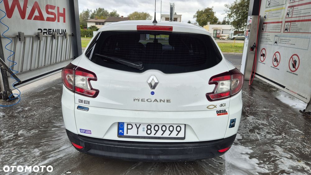 Renault Megane 2012 photo 2