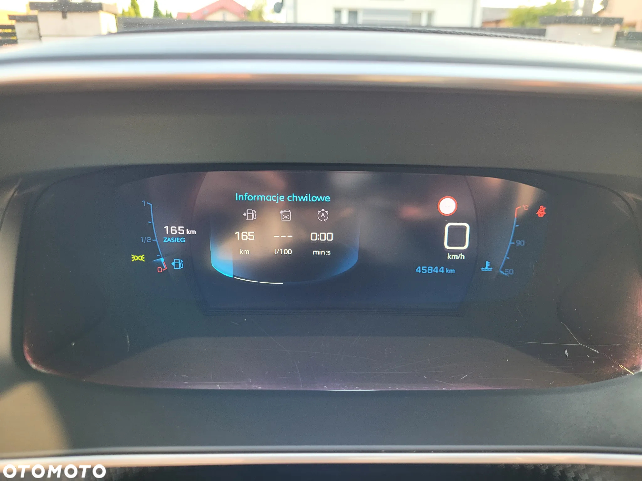 Peugeot 2008 1.2 PureTech Active Pack S&S - 24