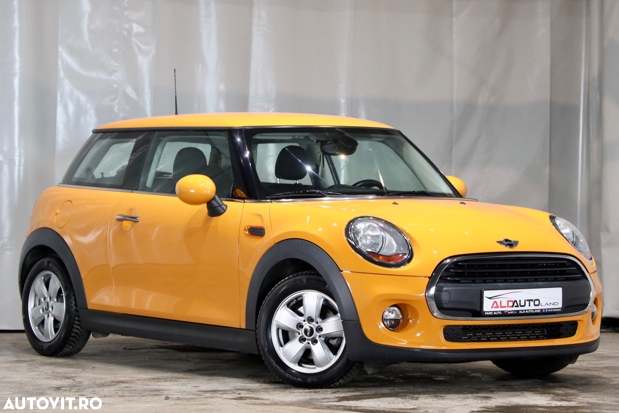 Mini ONE Standard - 3