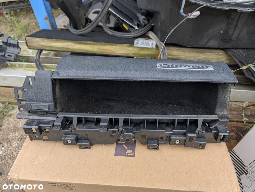 SCHOWEK PRZÓD PRZEDNI DODGE RAM 2020 2626637TX7 - 3