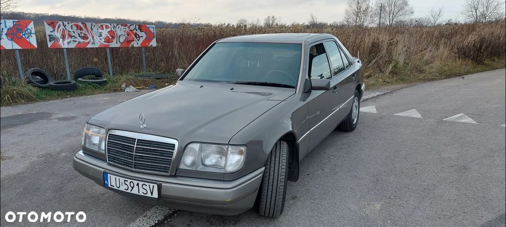 Mercedes-Benz W124 (1984-1993) - 2