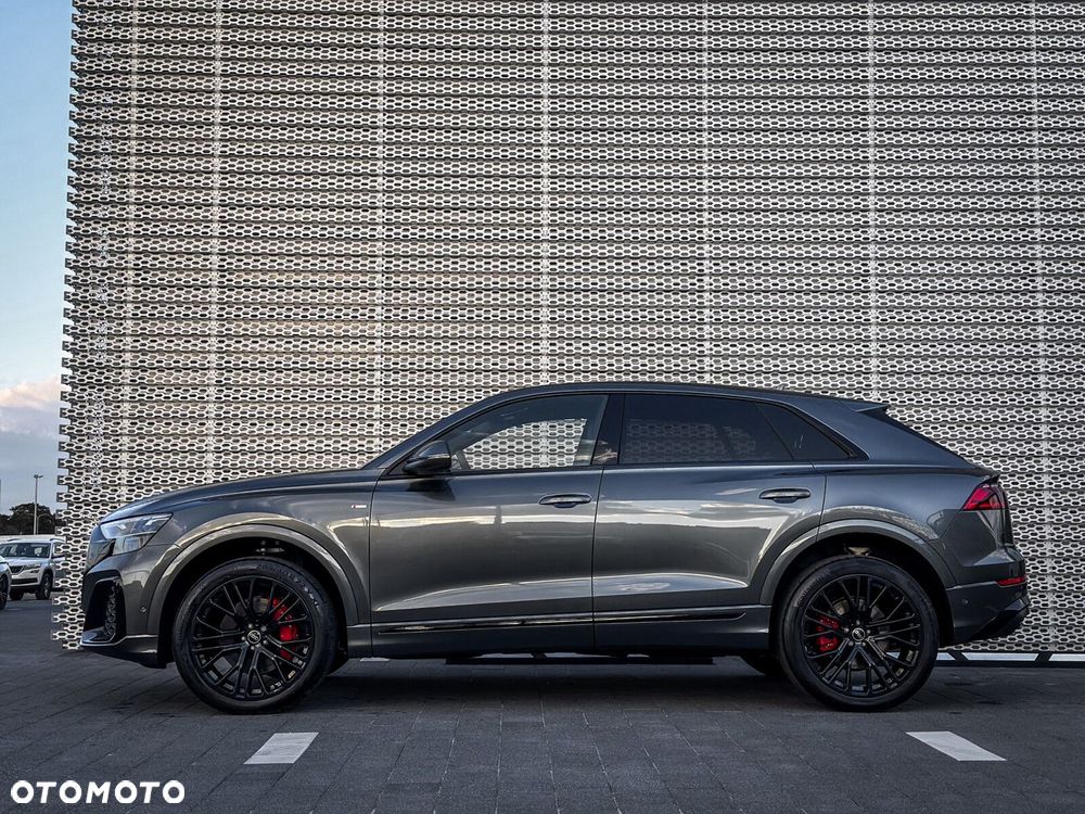 Audi Q8 - 4