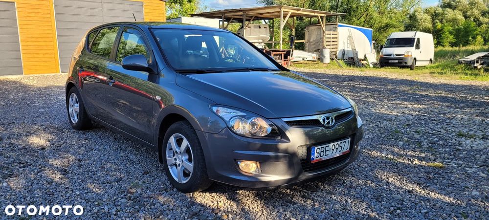 Hyundai i30 1.4 Blue Comfort - 4