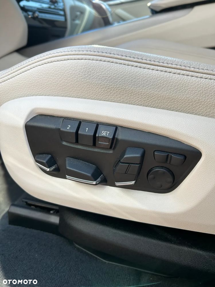 BMW X5 xDrive25d - 15