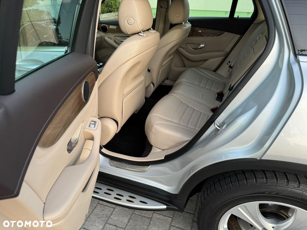Mercedes-Benz GLC 250 4-Matic - 11