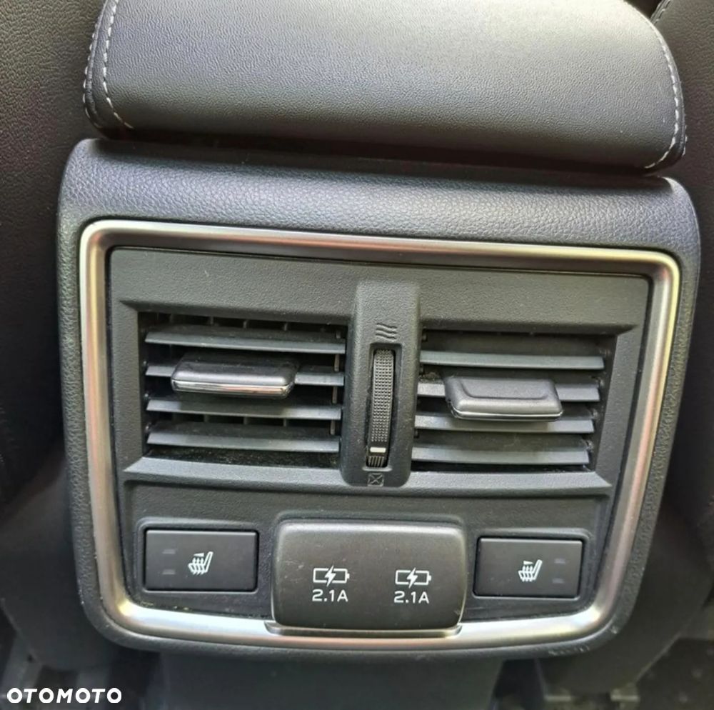 Subaru Forester 2.0 i Platinum (EyeSight) Lineartronic - 12