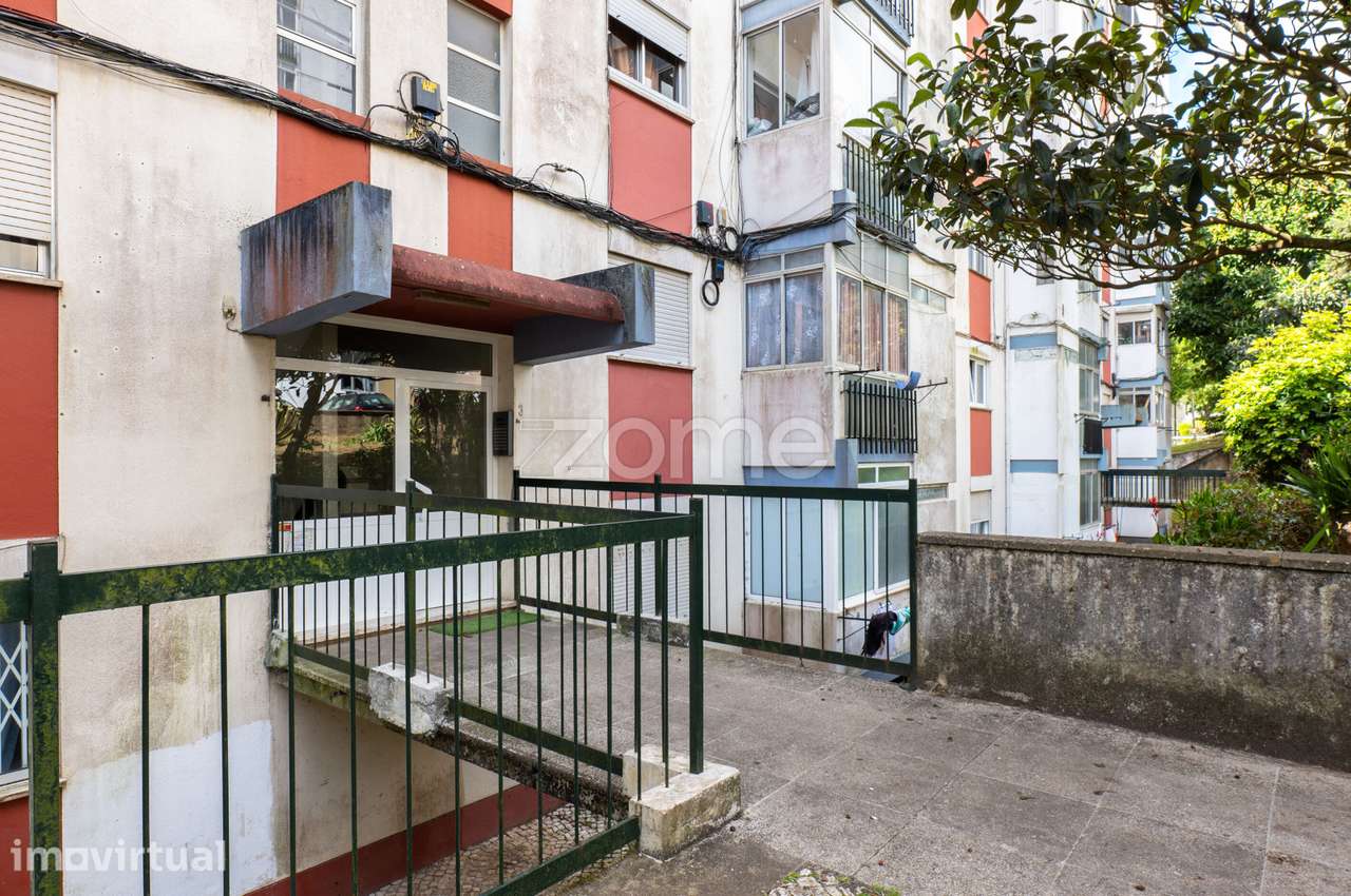 Apartamento T1 à venda, Monte Abraão. - Grande imagem: 4/28